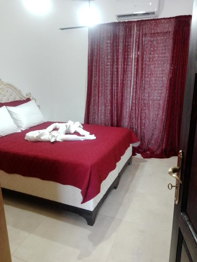 Precious Apartment Corinth Exterior foto
