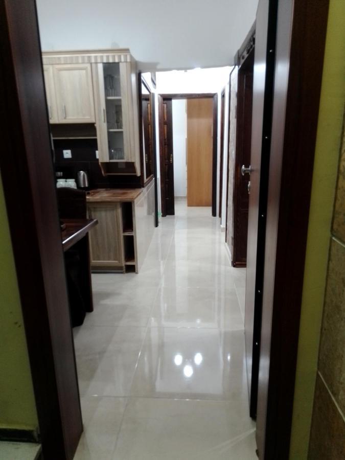 Precious Apartment Corinth Exterior foto